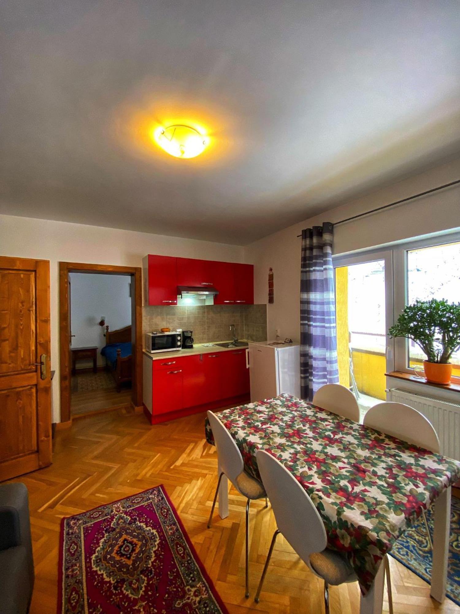 Guest house Liana 3*