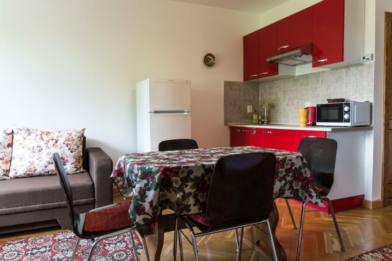 Liana Guest house 3*