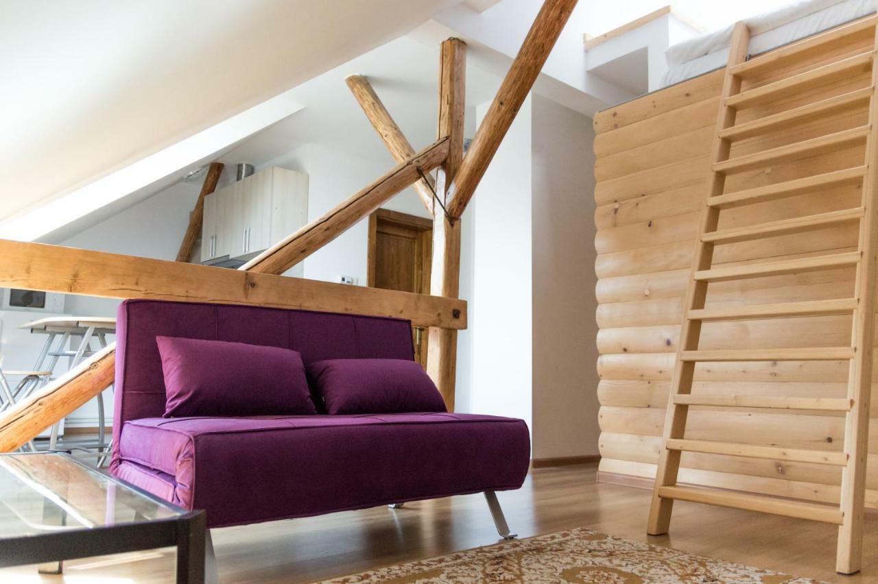 Liana Guest house