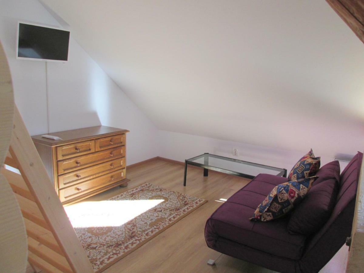 Liana Guest house 3*